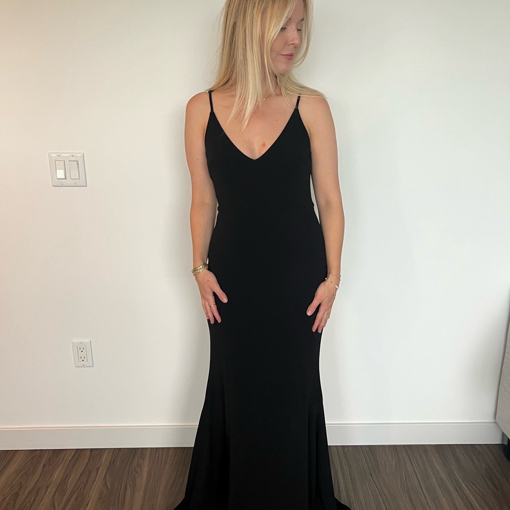 Lulu's Classic Black Maxi Dress
